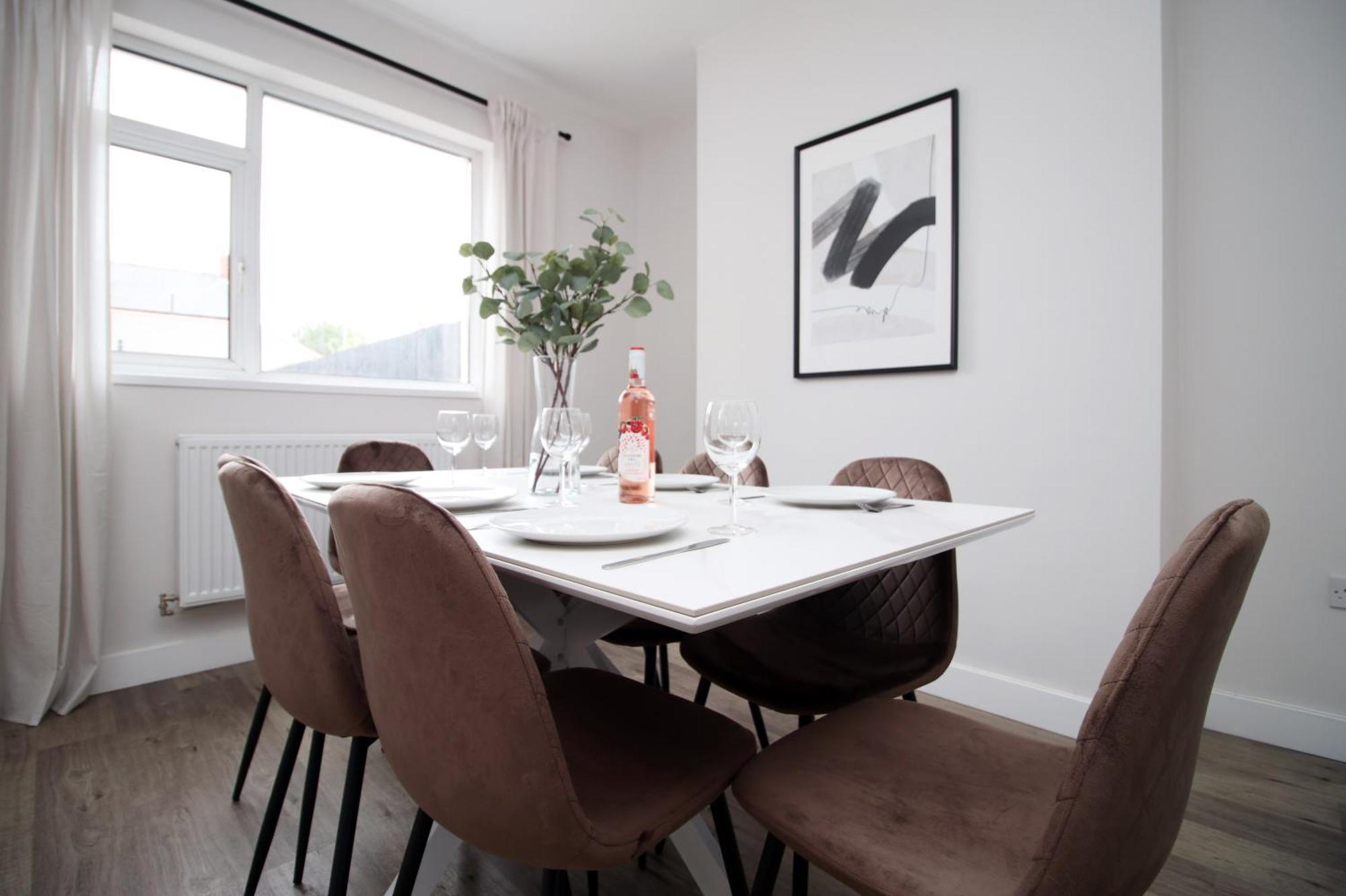 Large 5 Bedroom House - Harlequin Gardens By Ty Sa Cardiff Extérieur photo